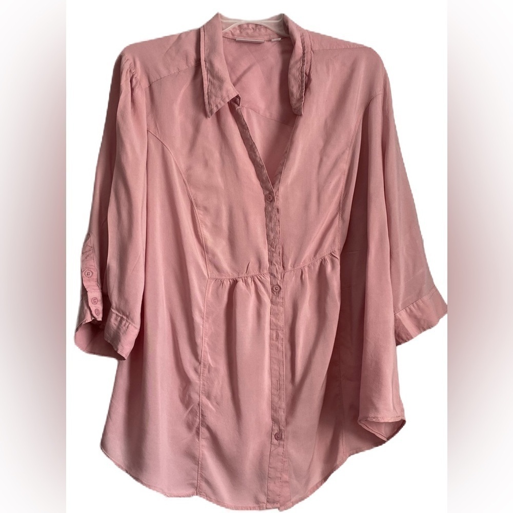 Avenue 3/4 Sleeves Roll Tab Sleeves Button Up Collared Soft Pink Blouse Sz: 3XL